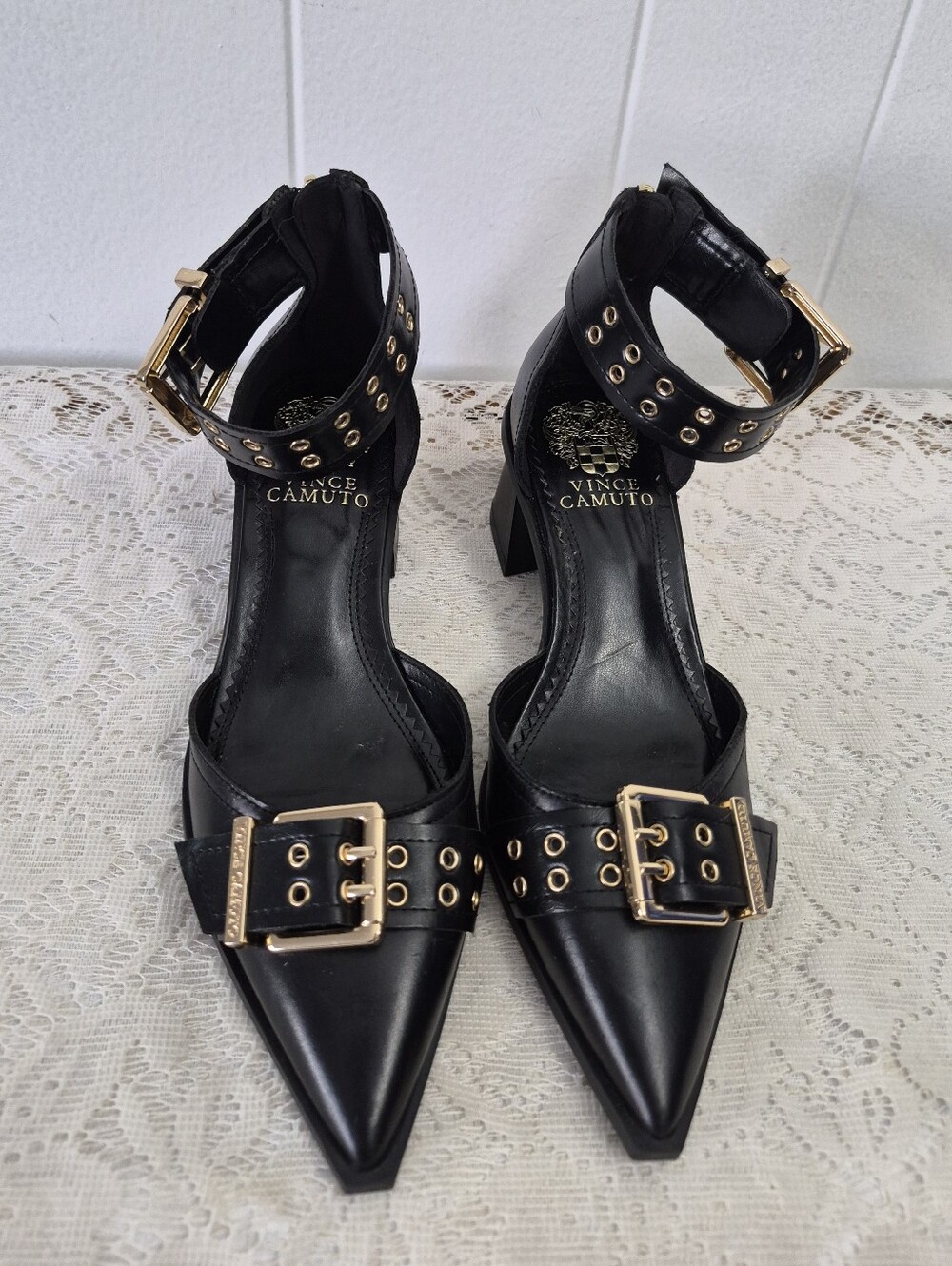 Vince Camuto Pumps